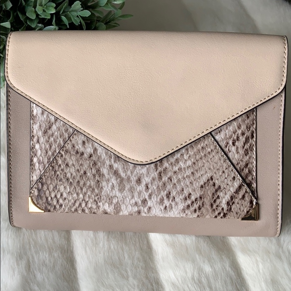 Nude Aldo clutch with snakeskin print